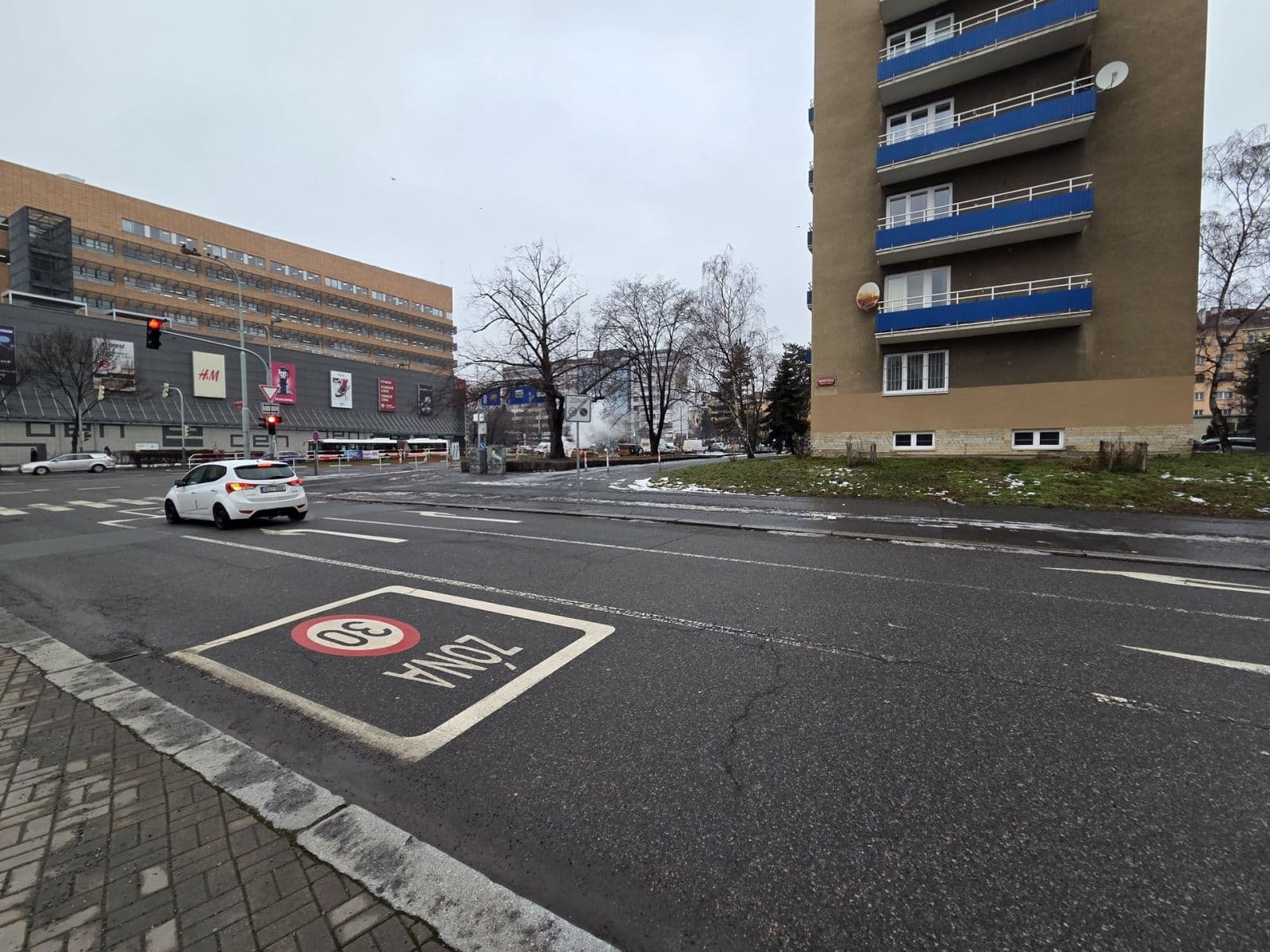 Prenájom bytu 1-izbový 37 m², U Slavie, Praha, Praha Prenájom bytu 1-izbový 37 m², U Slavie, Praha, Praha