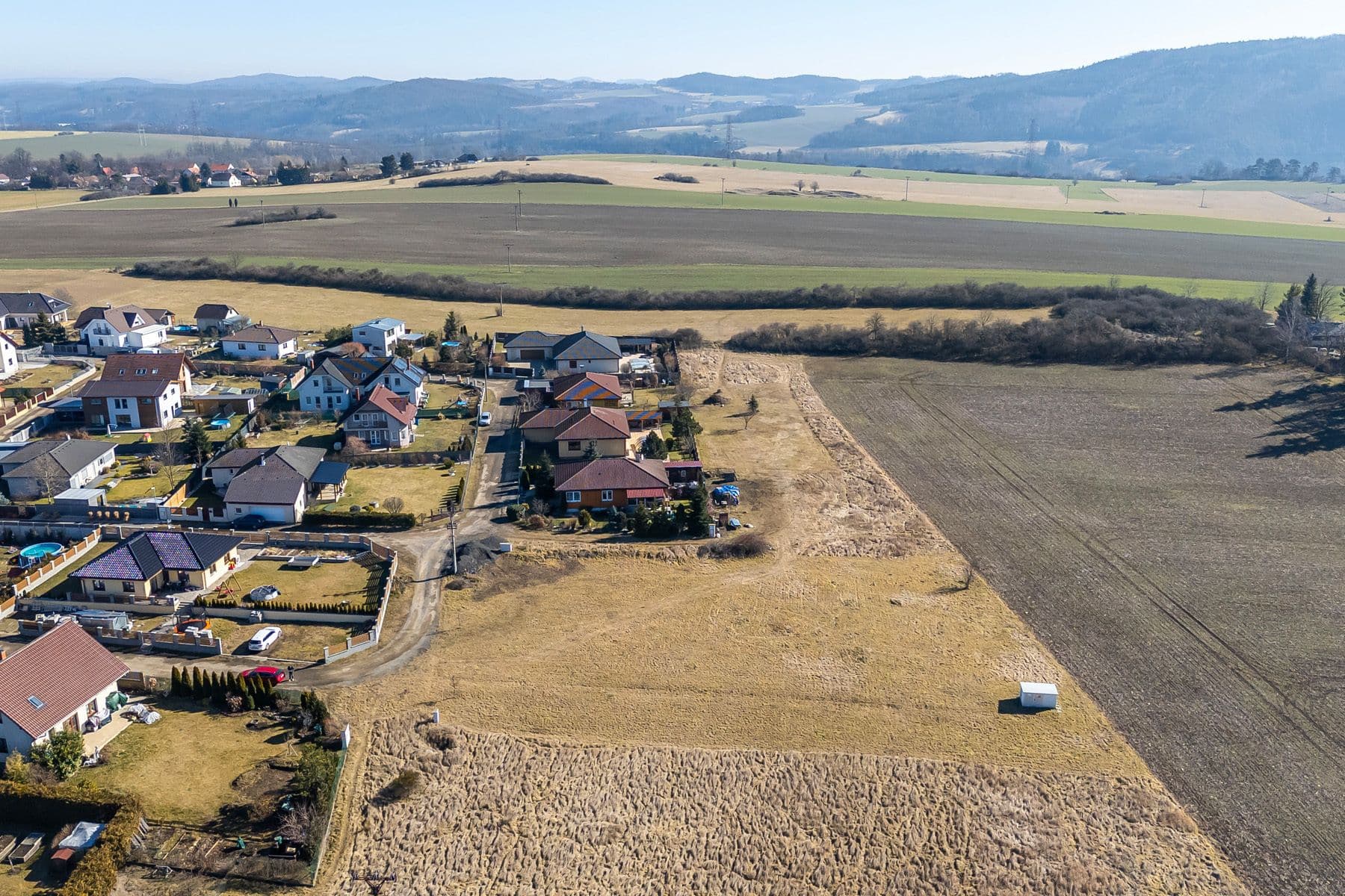 Predaj pozemku 1.031 m², Malá Hraštice, Středočeský kraj Predaj pozemku 1.031 m², Malá Hraštice, Středočeský kraj