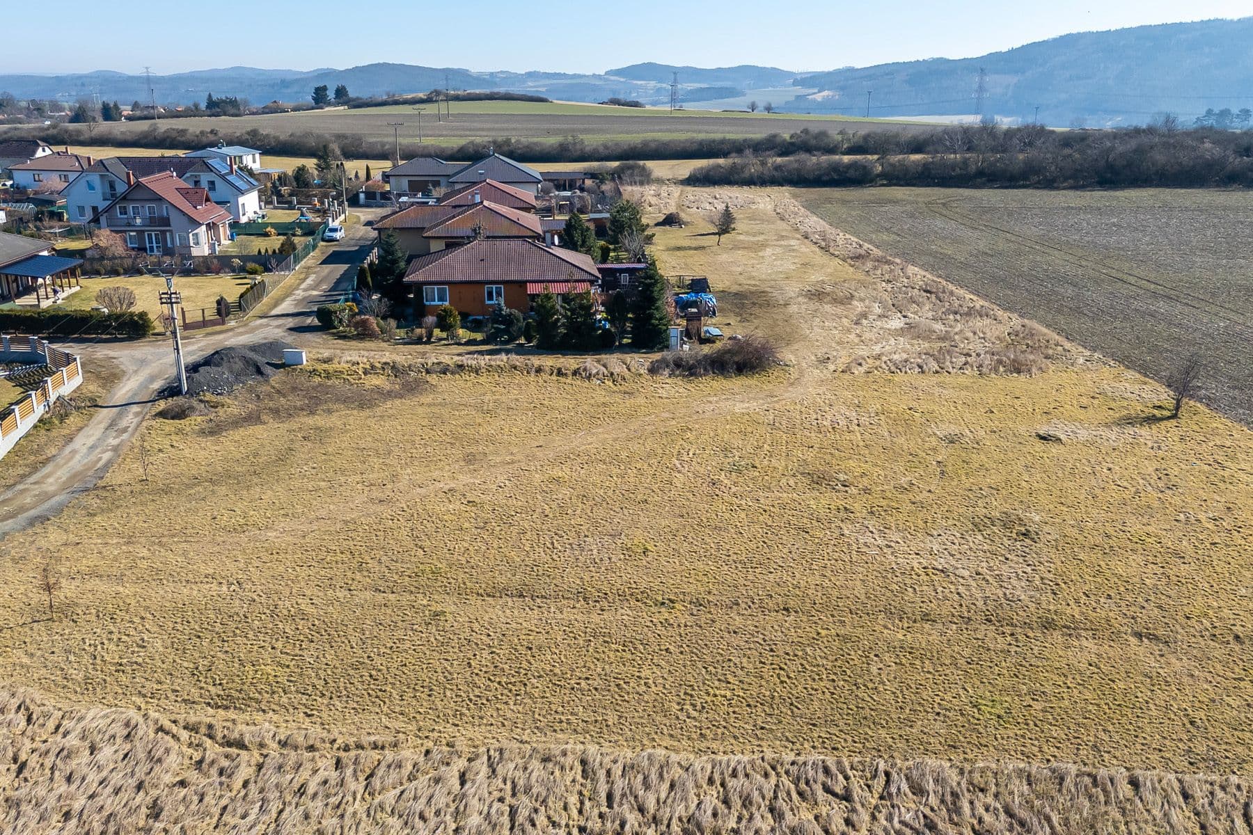 Predaj pozemku 1.031 m², Malá Hraštice, Středočeský kraj Predaj pozemku 1.031 m², Malá Hraštice, Středočeský kraj