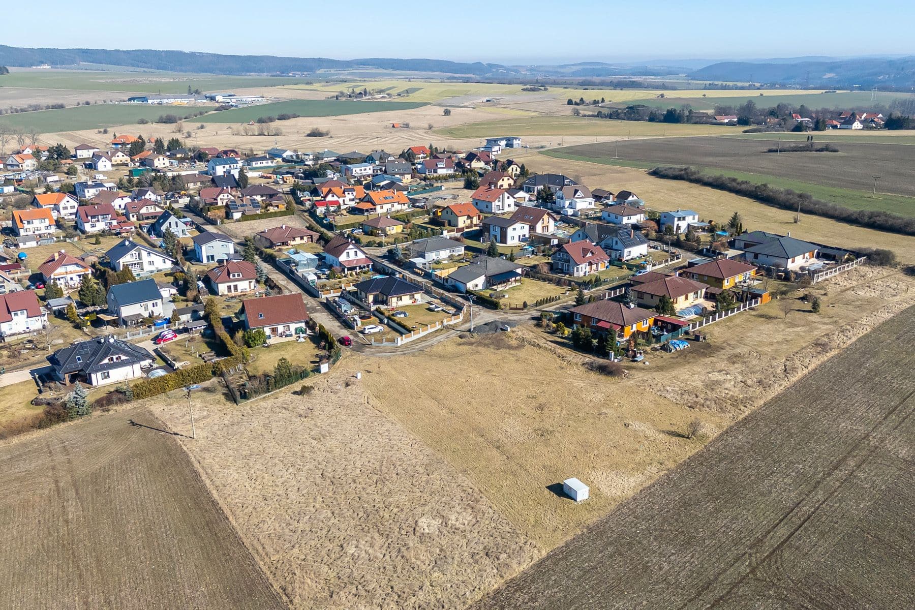 Predaj pozemku 1.031 m², Malá Hraštice, Středočeský kraj Predaj pozemku 1.031 m², Malá Hraštice, Středočeský kraj
