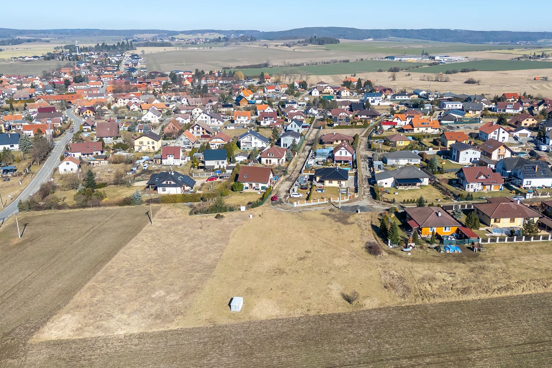 Predaj pozemku 1.031 m², Malá Hraštice, Středočeský kraj Predaj pozemku 1.031 m², Malá Hraštice, Středočeský kraj