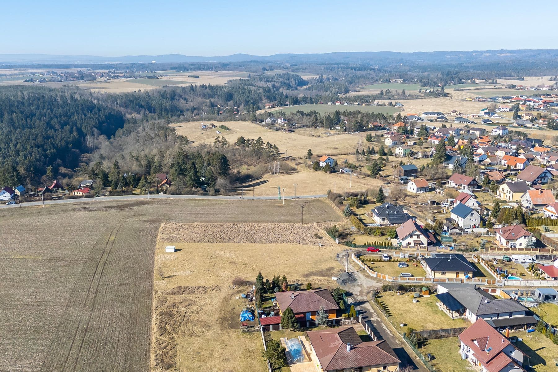 Predaj pozemku 1.031 m², Malá Hraštice, Středočeský kraj Predaj pozemku 1.031 m², Malá Hraštice, Středočeský kraj