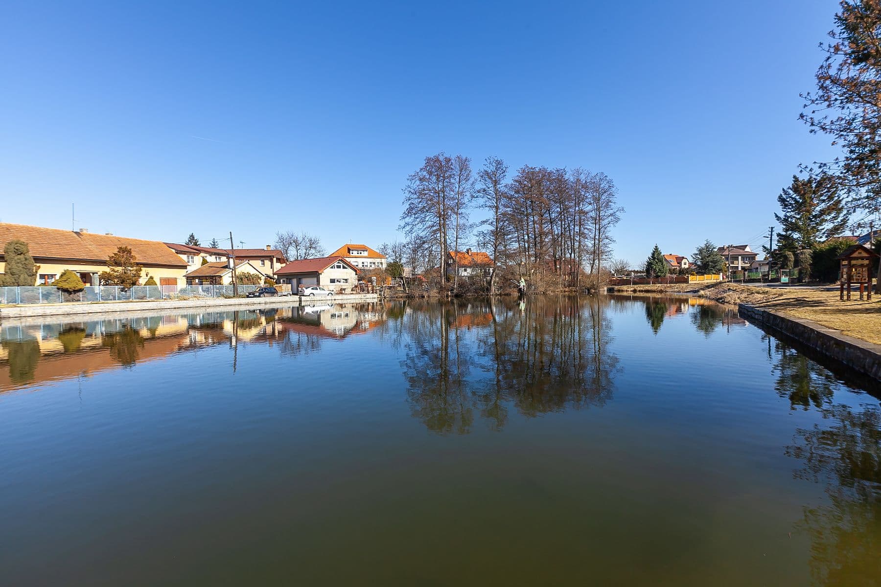 Predaj pozemku 1.031 m², Malá Hraštice, Středočeský kraj Predaj pozemku 1.031 m², Malá Hraštice, Středočeský kraj