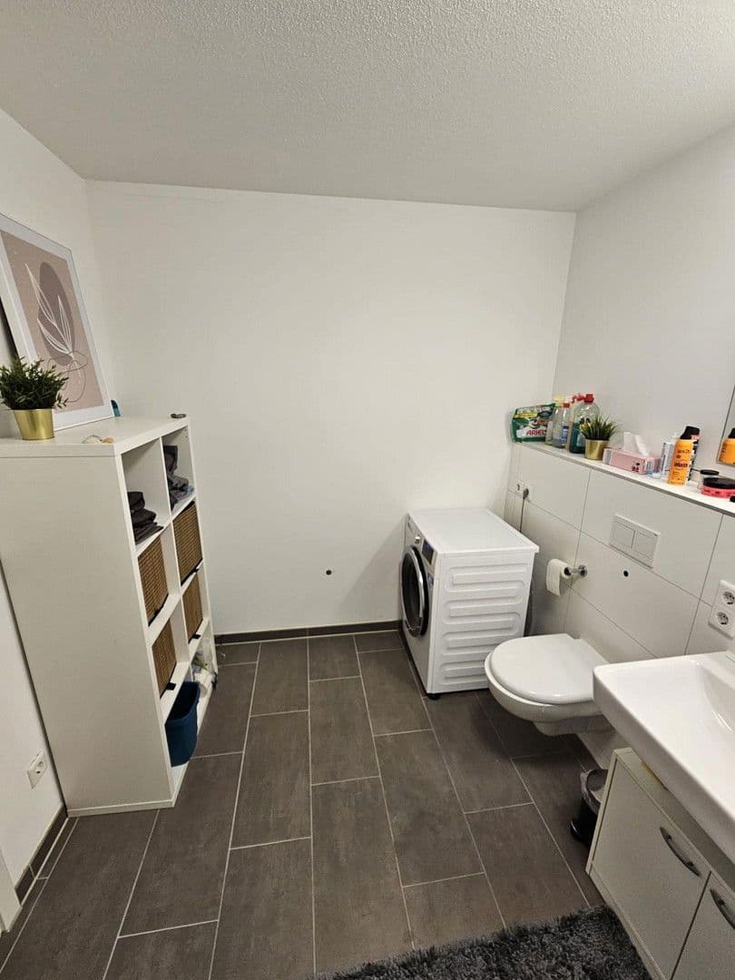 Prenájom bytu 2-izbový 76 m², Johanna-Dachs-Str. 36, Regensburg, Bavorsko Prenájom bytu 2-izbový 76 m², Johanna-Dachs-Str. 36, Regensburg, Bavorsko