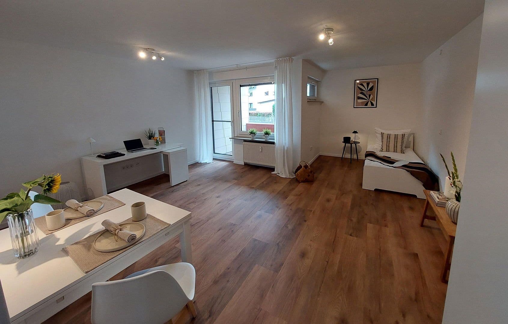 Prenájom bytu 1-izbový 38 m², Renningen, Bádensko-Wurttembersko Prenájom bytu 1-izbový 38 m², Renningen, Bádensko-Wurttembersko