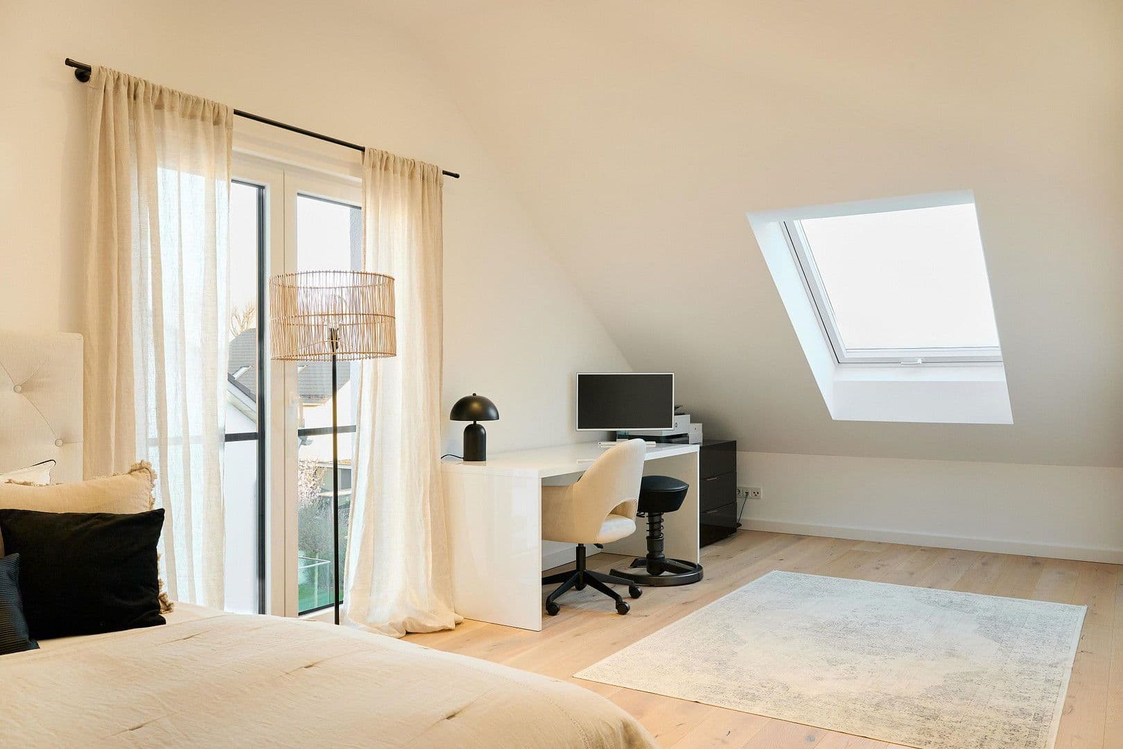 Predaj domu 270 m², pozemek 474 m², Ismaning, Bavorsko Predaj domu 270 m², pozemek 474 m², Ismaning, Bavorsko