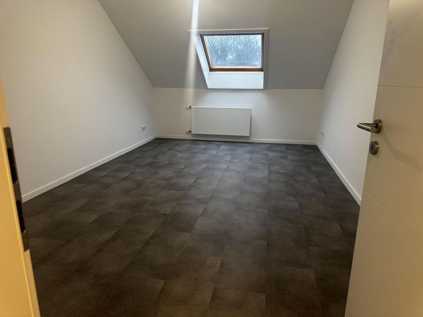 Prenájom bytu 3-izbový 97 m², Bleicherweg 1, Hilden, Severné Porýnie - Westfálsko Prenájom bytu 3-izbový 97 m², Bleicherweg 1, Hilden, Severné Porýnie - Westfálsko