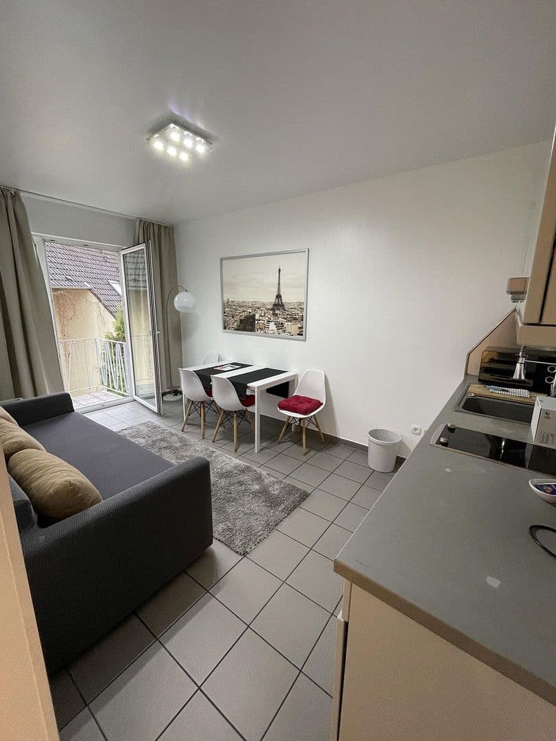 Predaj bytu 2-izbový 57 m², Berger Str. 23, Düsseldorf, Severné Porýnie - Westfálsko Predaj bytu 2-izbový 57 m², Berger Str. 23, Düsseldorf, Severné Porýnie - Westfálsko