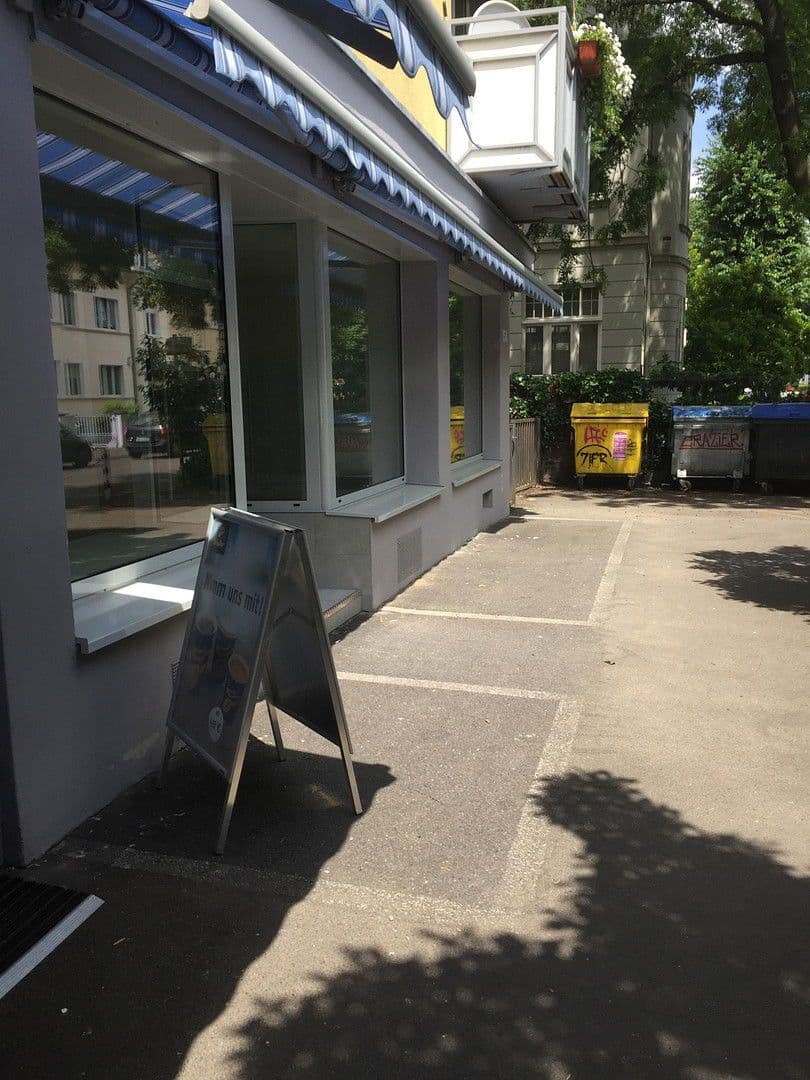 Prenájom nebytového priestoru 90 m², Argelanderstraße 150, Bonn, Severné Porýnie - Westfálsko Prenájom nebytového priestoru 90 m², Argelanderstraße 150, Bonn, Severné Porýnie - Westfálsko