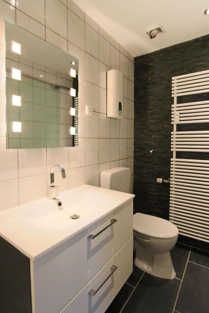 Predaj bytu 1-izbový 35 m², Lochnerstraße 11, Ratingen, Severné Porýnie - Westfálsko Predaj bytu 1-izbový 35 m², Lochnerstraße 11, Ratingen, Severné Porýnie - Westfálsko