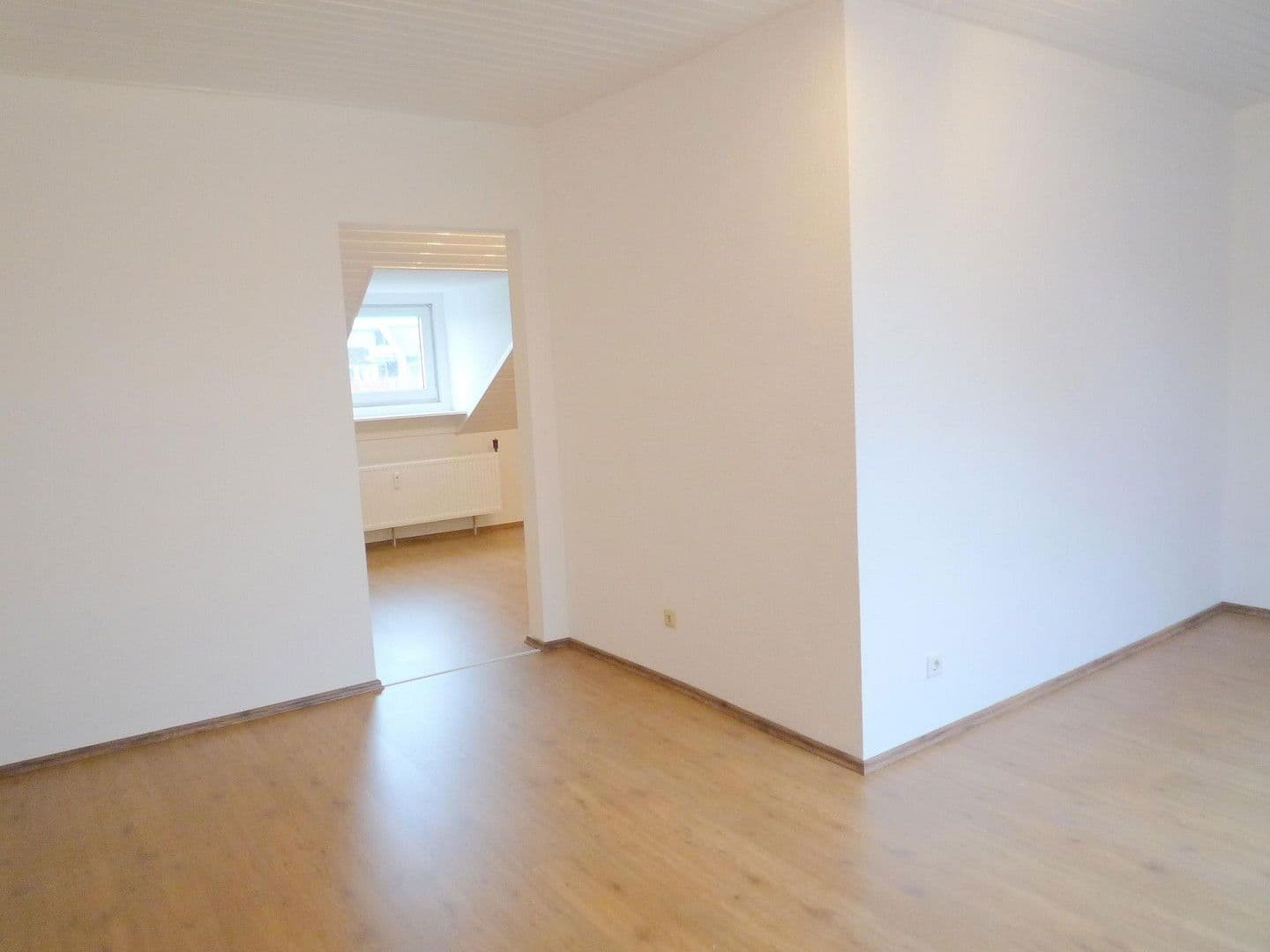 Predaj bytu 1-izbový 35 m², Lochnerstraße 11, Ratingen, Severné Porýnie - Westfálsko Predaj bytu 1-izbový 35 m², Lochnerstraße 11, Ratingen, Severné Porýnie - Westfálsko