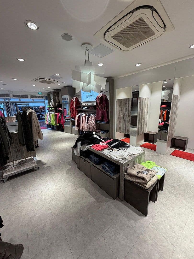 Prenájom nebytového priestoru 186 m², Lookenstraße 7, Lingen (Ems), Dolné Sasko Prenájom nebytového priestoru 186 m², Lookenstraße 7, Lingen (Ems), Dolné Sasko