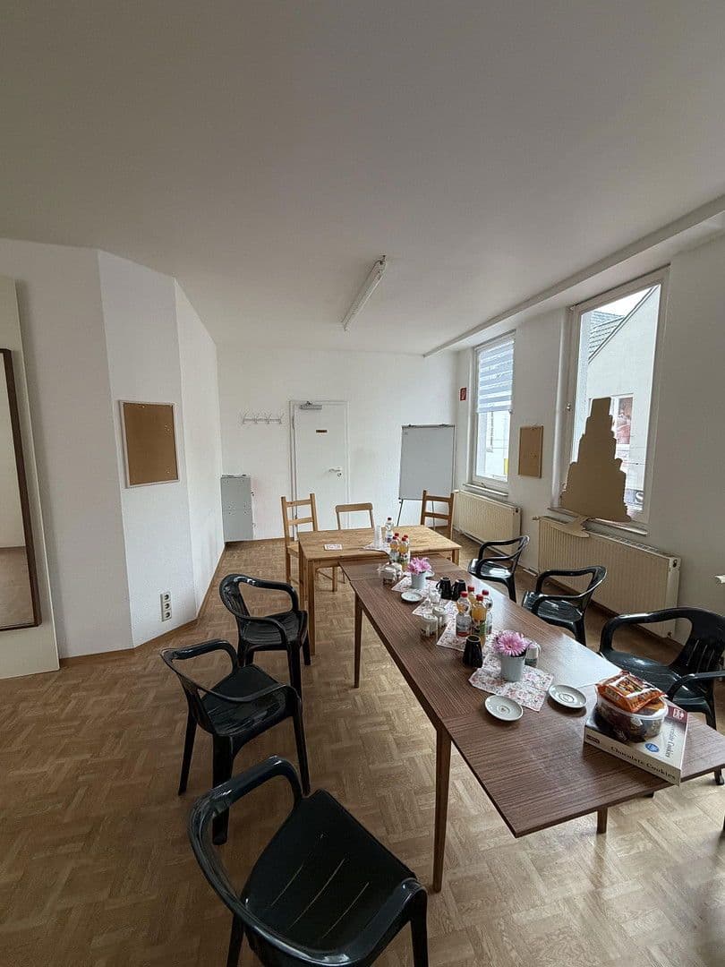 Prenájom nebytového priestoru 186 m², Lookenstraße 7, Lingen (Ems), Dolné Sasko Prenájom nebytového priestoru 186 m², Lookenstraße 7, Lingen (Ems), Dolné Sasko