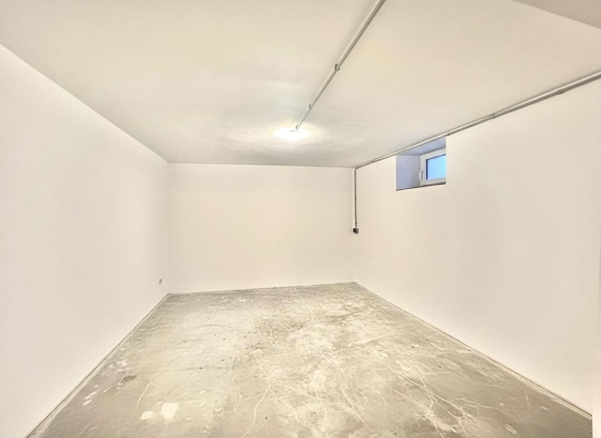 Prenájom nebytového priestoru 20 m², St.Pölten, Dolné Rakúsko Prenájom nebytového priestoru 20 m², St.Pölten, Dolné Rakúsko