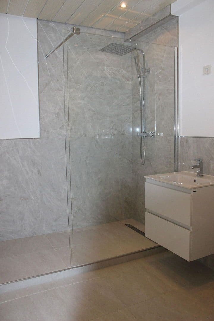 Predaj domu 132 m², pozemek 222 m², Keplerstr., Sankt Augustin, Severné Porýnie - Westfálsko Predaj domu 132 m², pozemek 222 m², Keplerstr., Sankt Augustin, Severné Porýnie - Westfálsko