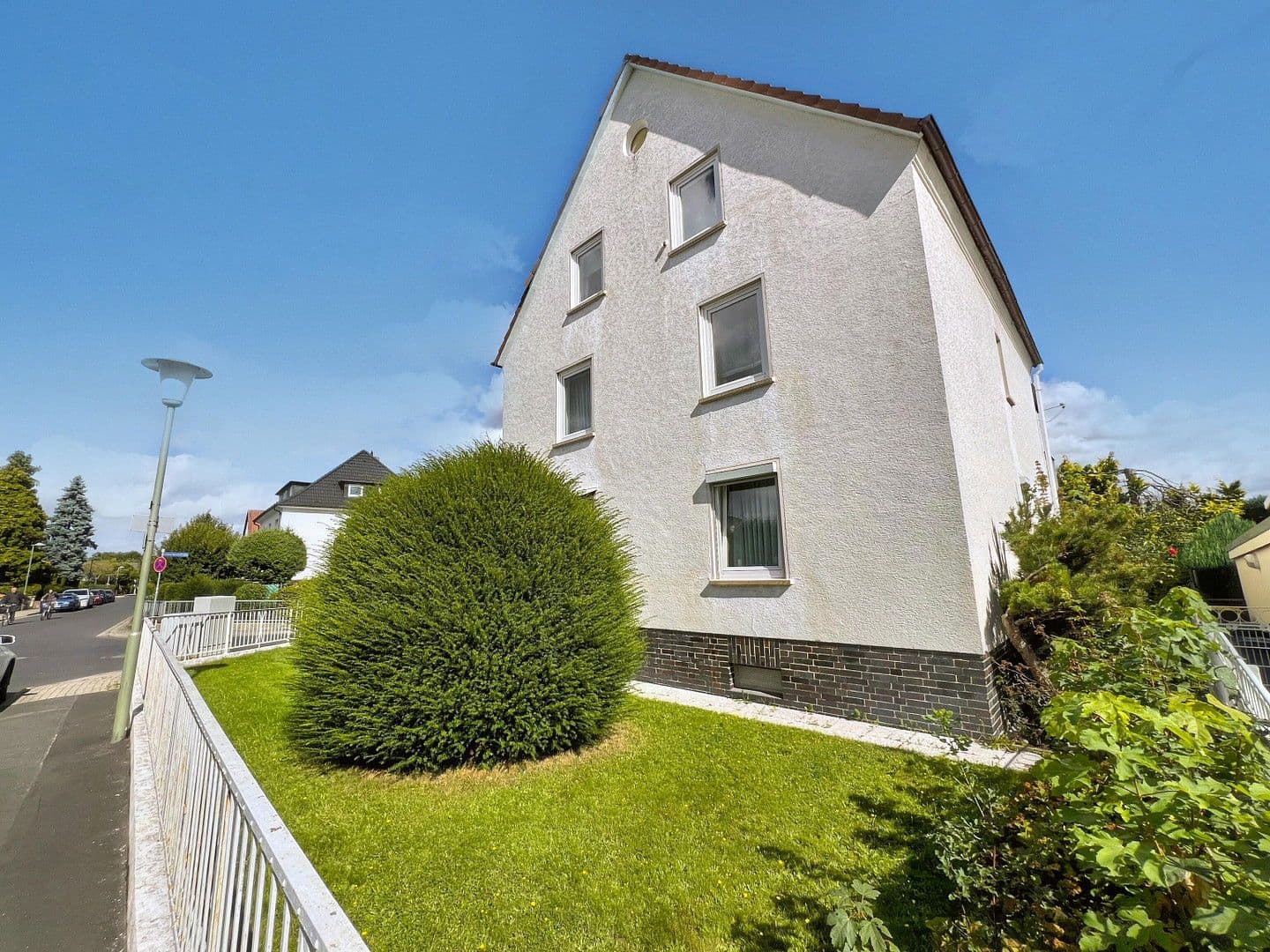 Predaj domu 202 m², pozemek 458 m², Kassel, Hesensko Predaj domu 202 m², pozemek 458 m², Kassel, Hesensko