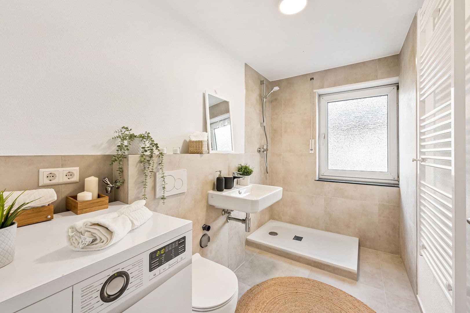 Prenájom bytu 4-izbový 78 m², Breslauer Straße 1, Bad Wimpfen, Bádensko-Wurttembersko Prenájom bytu 4-izbový 78 m², Breslauer Straße 1, Bad Wimpfen, Bádensko-Wurttembersko