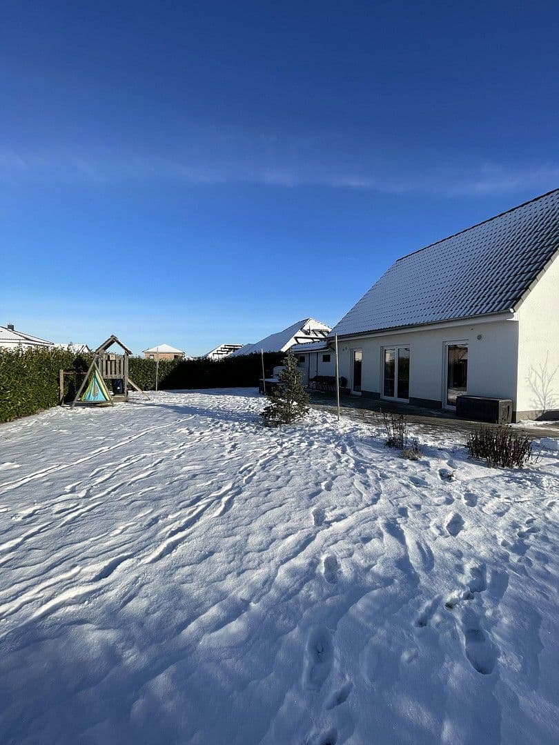 Predaj domu 110 m², pozemek 823 m², Alte Mühle 2, Selmsdorf, Meklenbursko-Predpomoransko Predaj domu 110 m², pozemek 823 m², Alte Mühle 2, Selmsdorf, Meklenbursko-Predpomoransko