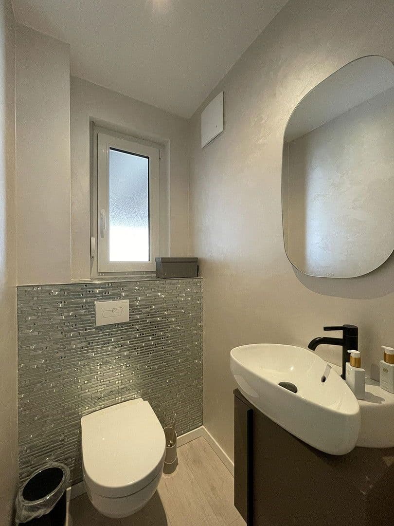 Predaj domu 110 m², pozemek 823 m², Alte Mühle 2, Selmsdorf, Meklenbursko-Predpomoransko Predaj domu 110 m², pozemek 823 m², Alte Mühle 2, Selmsdorf, Meklenbursko-Predpomoransko