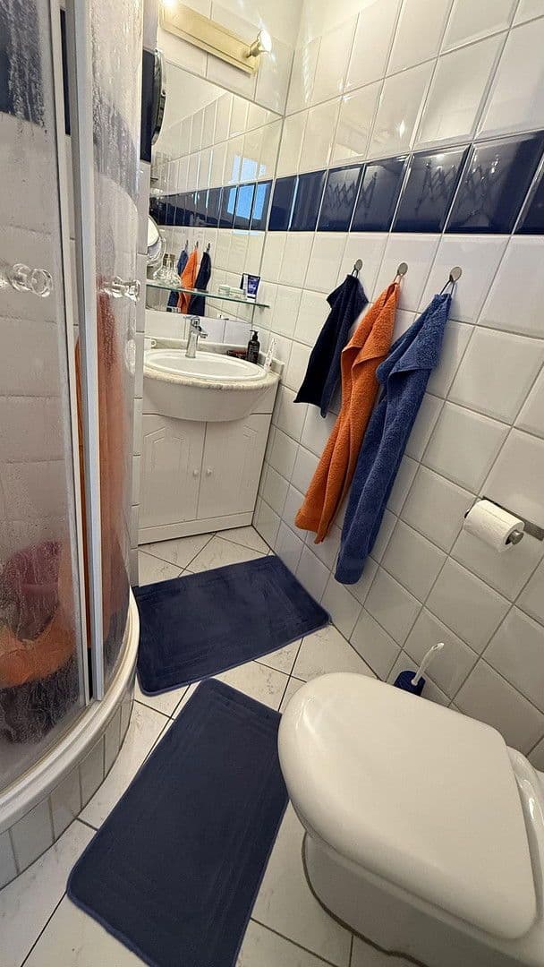 Predaj bytu 1-izbový 40 m², Arno-Holz-Strasse, Berlin, Berlín Predaj bytu 1-izbový 40 m², Arno-Holz-Strasse, Berlin, Berlín