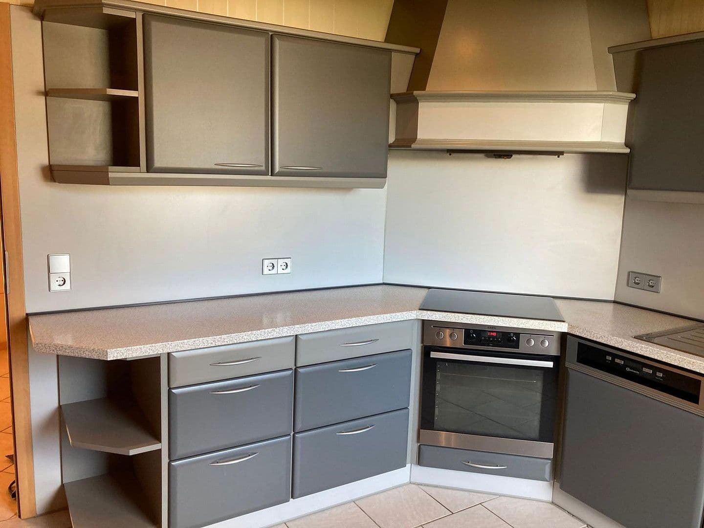 Predaj domu 115 m², pozemek 551 m², Bremerhaven, Brémy Predaj domu 115 m², pozemek 551 m², Bremerhaven, Brémy