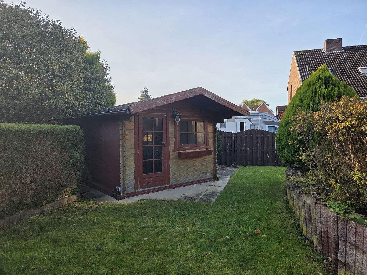 Predaj domu 115 m², pozemek 551 m², Bremerhaven, Brémy Predaj domu 115 m², pozemek 551 m², Bremerhaven, Brémy