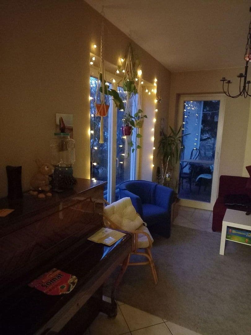 Predaj domu 136 m², pozemek 600 m², Nauen, Brandenbursko Predaj domu 136 m², pozemek 600 m², Nauen, Brandenbursko