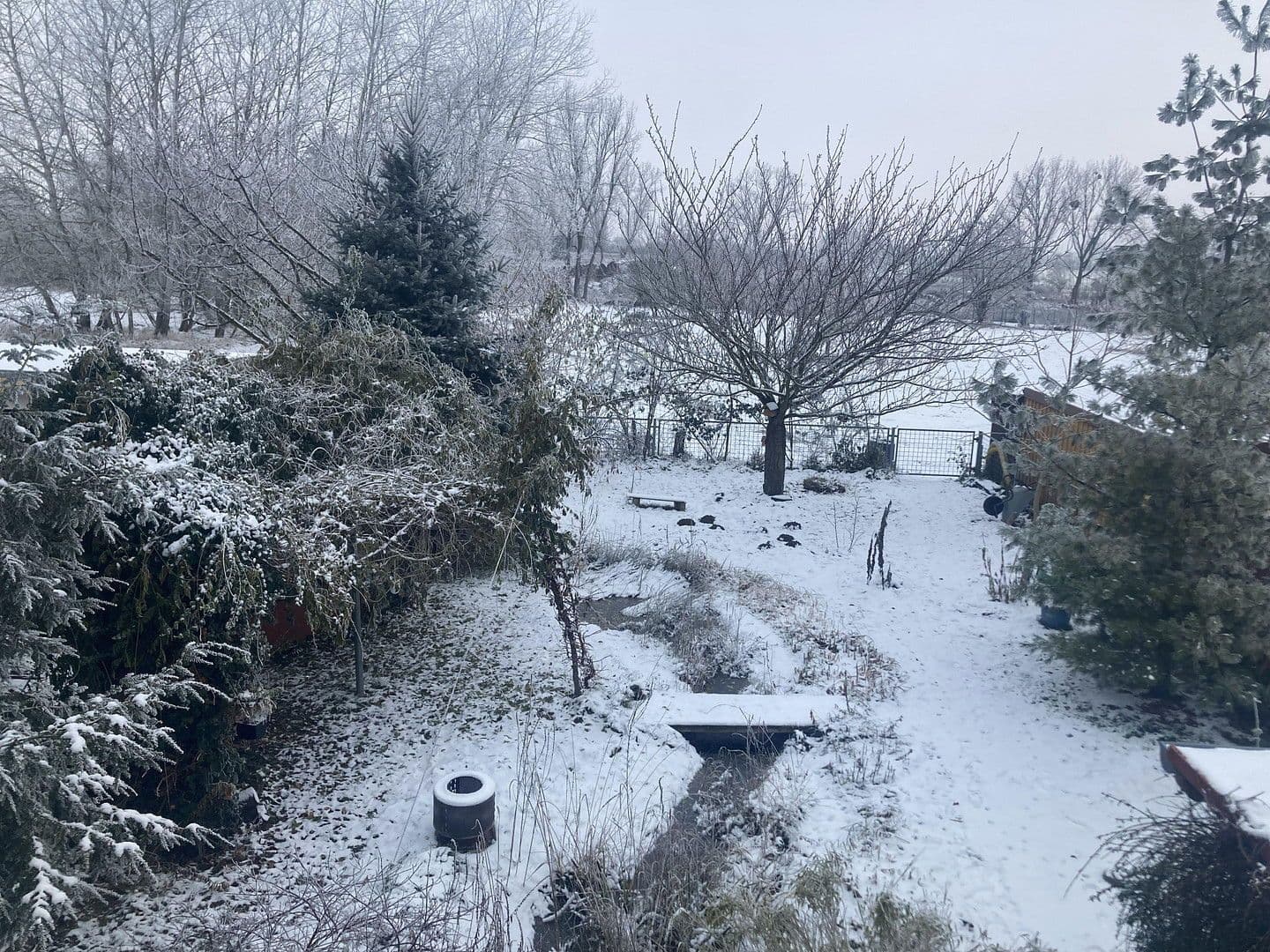 Predaj domu 136 m², pozemek 600 m², Nauen, Brandenbursko Predaj domu 136 m², pozemek 600 m², Nauen, Brandenbursko