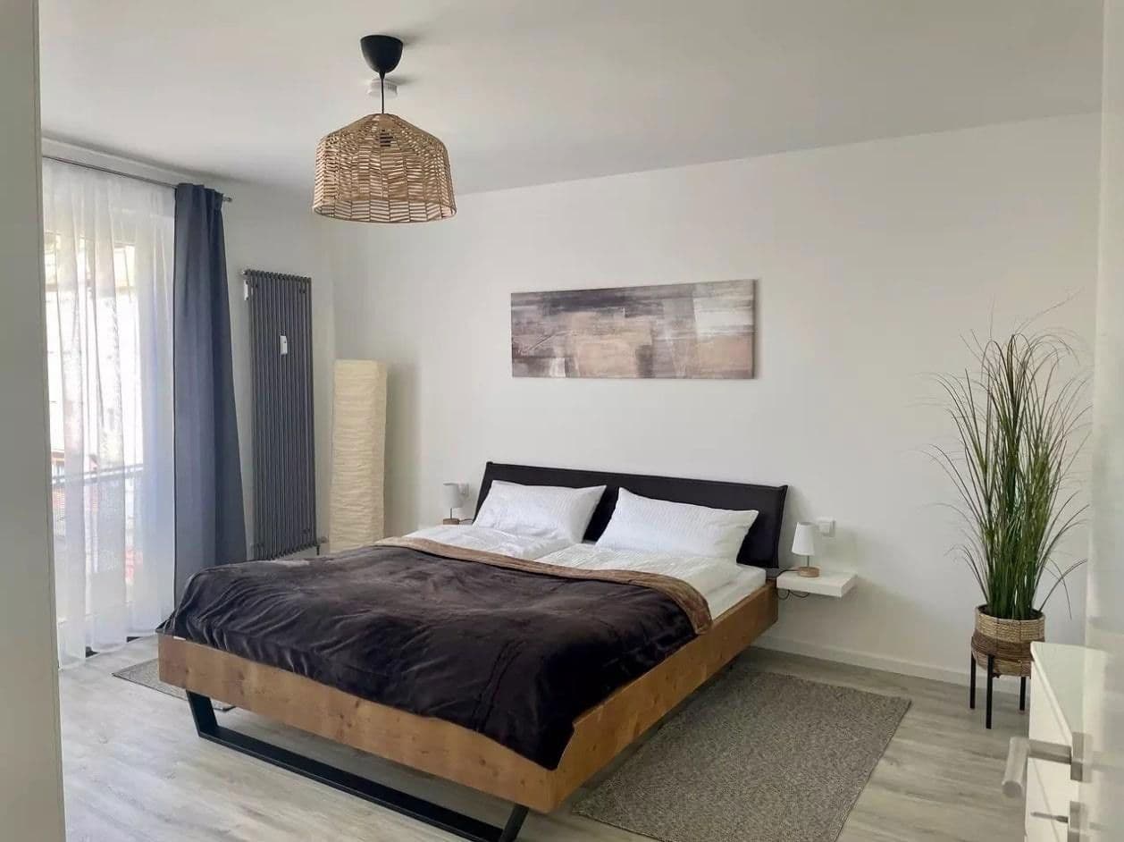 Prenájom bytu 2-izbový 66 m², Nürnberg, Bavorsko Prenájom bytu 2-izbový 66 m², Nürnberg, Bavorsko