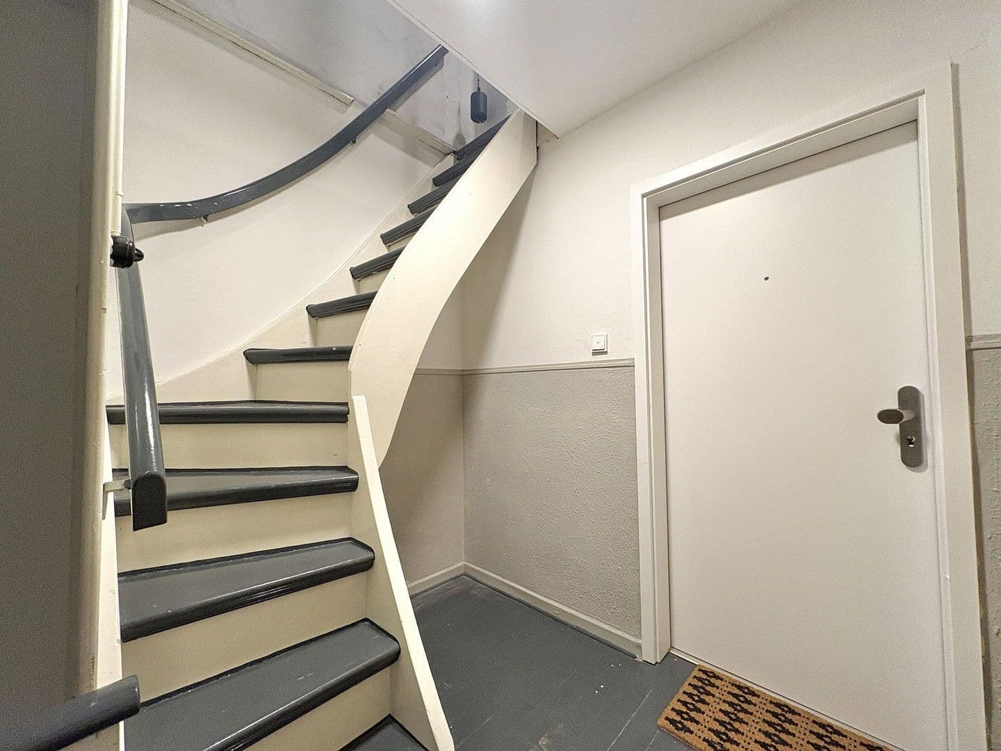 Predaj bytu 2-izbový 73 m², Essen, Severné Porýnie - Westfálsko Predaj bytu 2-izbový 73 m², Essen, Severné Porýnie - Westfálsko