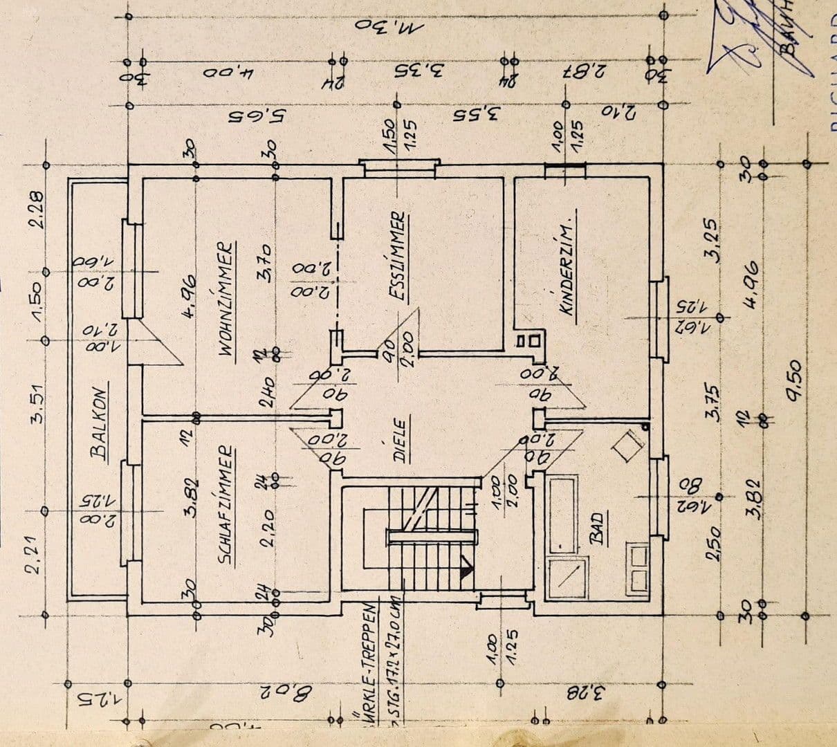 Predaj domu 216 m², pozemek 524 m², Lauberweg 30, Hettenleidelheim, Porýnie-Falcko Predaj domu 216 m², pozemek 524 m², Lauberweg 30, Hettenleidelheim, Porýnie-Falcko