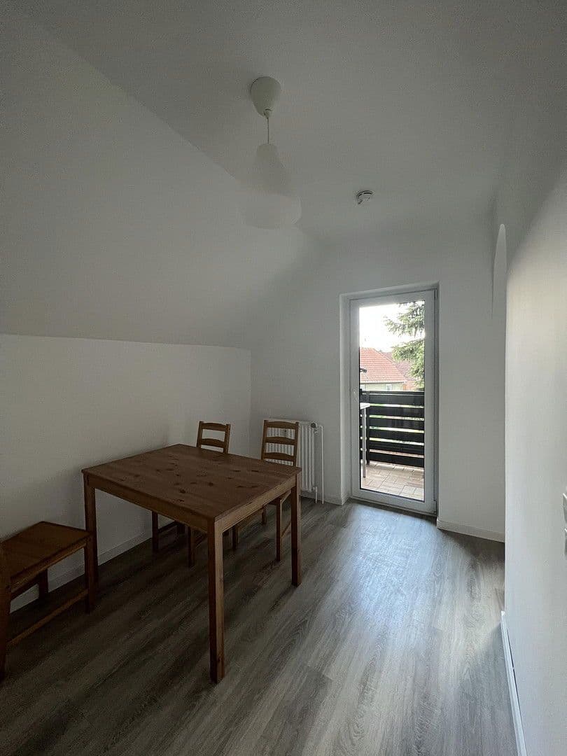 Predaj domu 485 m², pozemek 946 m², Steinhauerstr. 72, Springe, Dolné Sasko Predaj domu 485 m², pozemek 946 m², Steinhauerstr. 72, Springe, Dolné Sasko