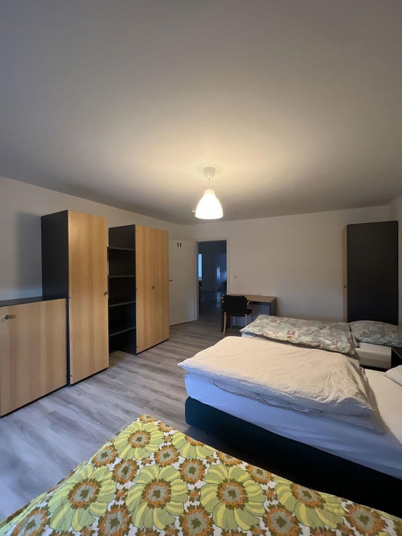 Predaj domu 485 m², pozemek 946 m², Steinhauerstr. 72, Springe, Dolné Sasko Predaj domu 485 m², pozemek 946 m², Steinhauerstr. 72, Springe, Dolné Sasko