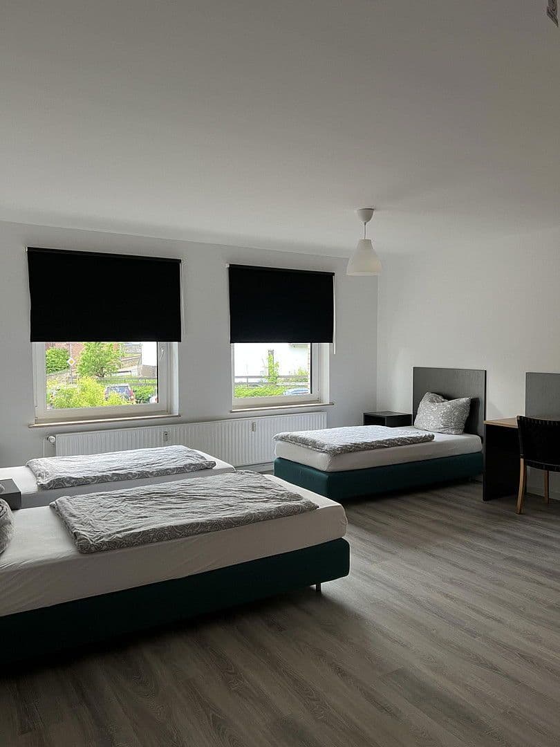 Predaj domu 485 m², pozemek 946 m², Steinhauerstr. 72, Springe, Dolné Sasko Predaj domu 485 m², pozemek 946 m², Steinhauerstr. 72, Springe, Dolné Sasko