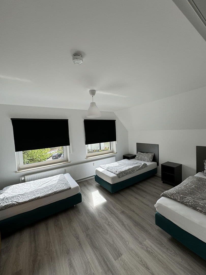 Predaj domu 485 m², pozemek 946 m², Steinhauerstr. 72, Springe, Dolné Sasko Predaj domu 485 m², pozemek 946 m², Steinhauerstr. 72, Springe, Dolné Sasko