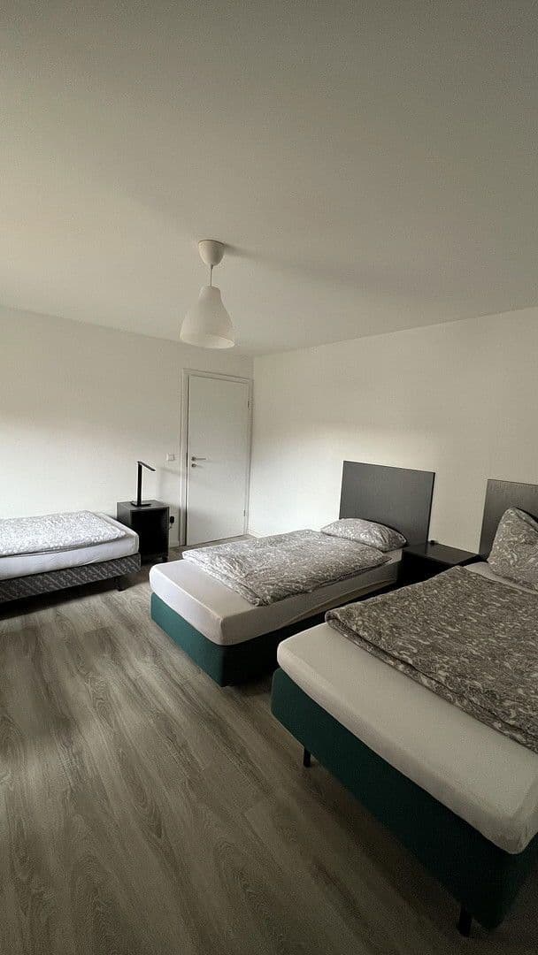 Predaj domu 485 m², pozemek 946 m², Steinhauerstr. 72, Springe, Dolné Sasko Predaj domu 485 m², pozemek 946 m², Steinhauerstr. 72, Springe, Dolné Sasko