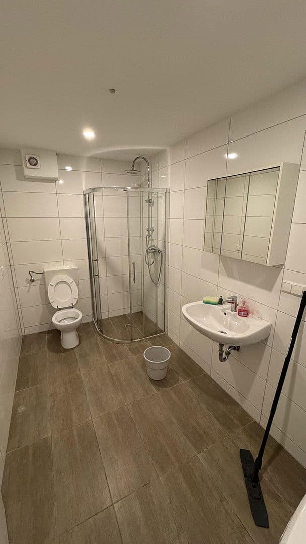 Predaj domu 485 m², pozemek 946 m², Steinhauerstr. 72, Springe, Dolné Sasko Predaj domu 485 m², pozemek 946 m², Steinhauerstr. 72, Springe, Dolné Sasko