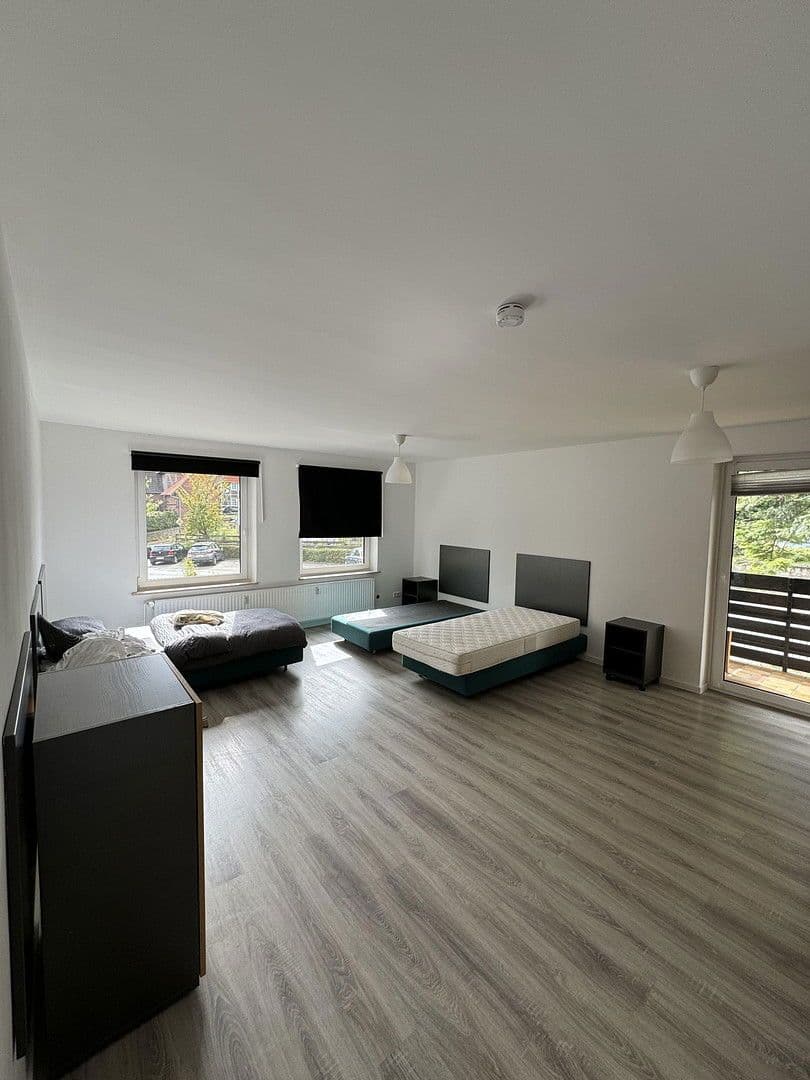 Predaj domu 485 m², pozemek 946 m², Steinhauerstr. 72, Springe, Dolné Sasko Predaj domu 485 m², pozemek 946 m², Steinhauerstr. 72, Springe, Dolné Sasko