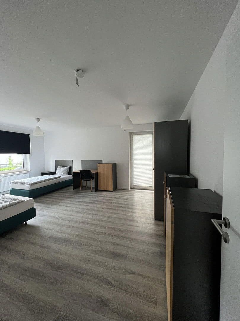 Predaj domu 485 m², pozemek 946 m², Steinhauerstr. 72, Springe, Dolné Sasko Predaj domu 485 m², pozemek 946 m², Steinhauerstr. 72, Springe, Dolné Sasko