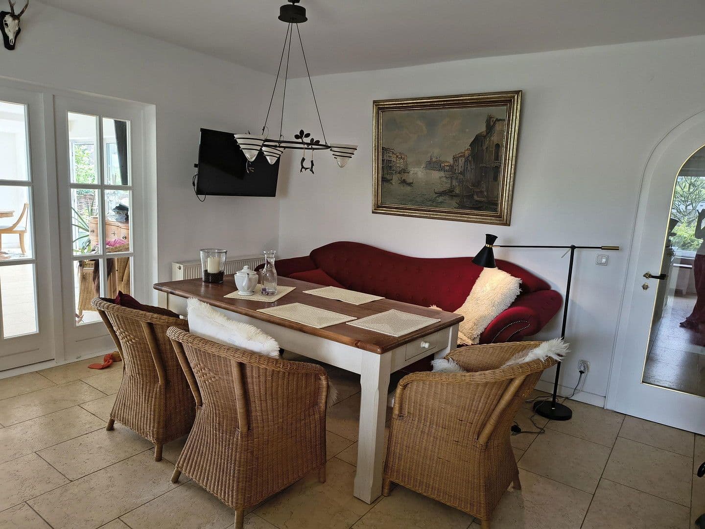 Predaj domu 240 m², pozemek 861 m², Neustadt am Rübenberge, Dolné Sasko Predaj domu 240 m², pozemek 861 m², Neustadt am Rübenberge, Dolné Sasko