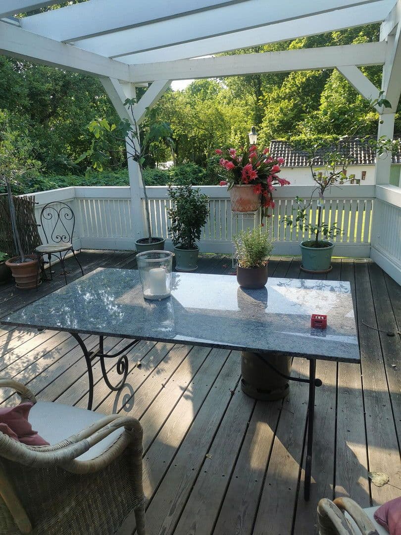 Predaj domu 240 m², pozemek 861 m², Neustadt am Rübenberge, Dolné Sasko Predaj domu 240 m², pozemek 861 m², Neustadt am Rübenberge, Dolné Sasko