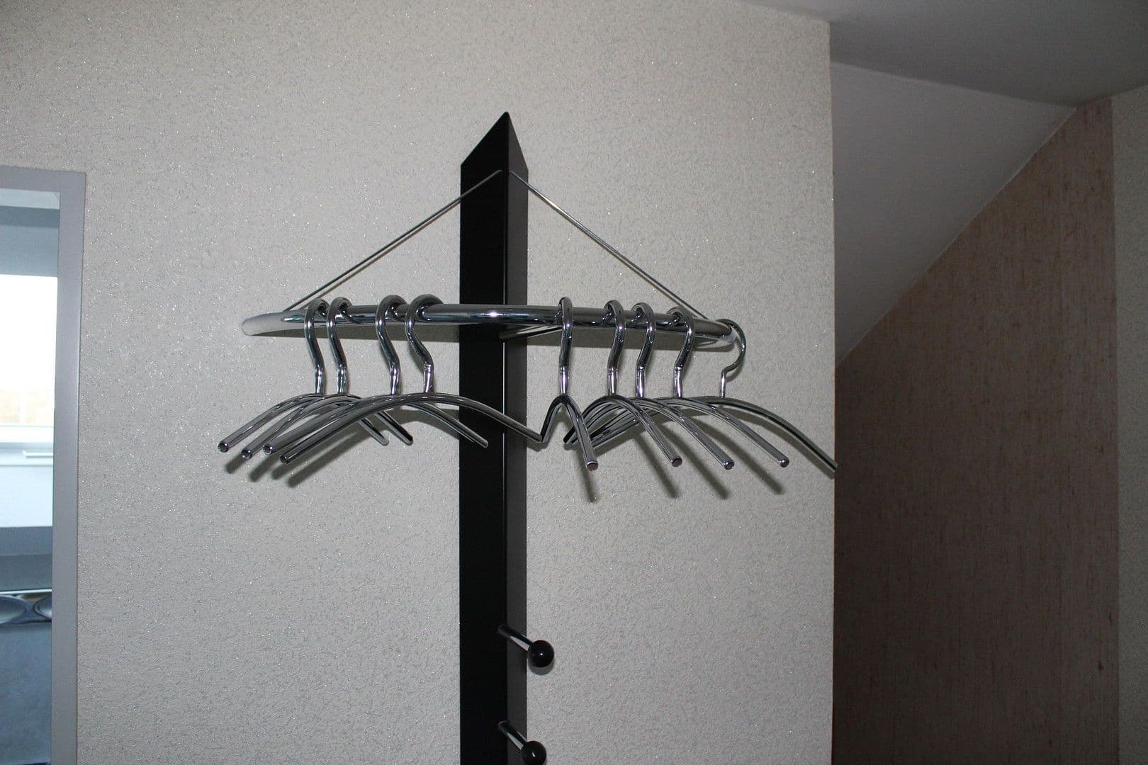 Prenájom bytu 2-izbový 55 m², Kusterdingen, Bádensko-Wurttembersko Prenájom bytu 2-izbový 55 m², Kusterdingen, Bádensko-Wurttembersko