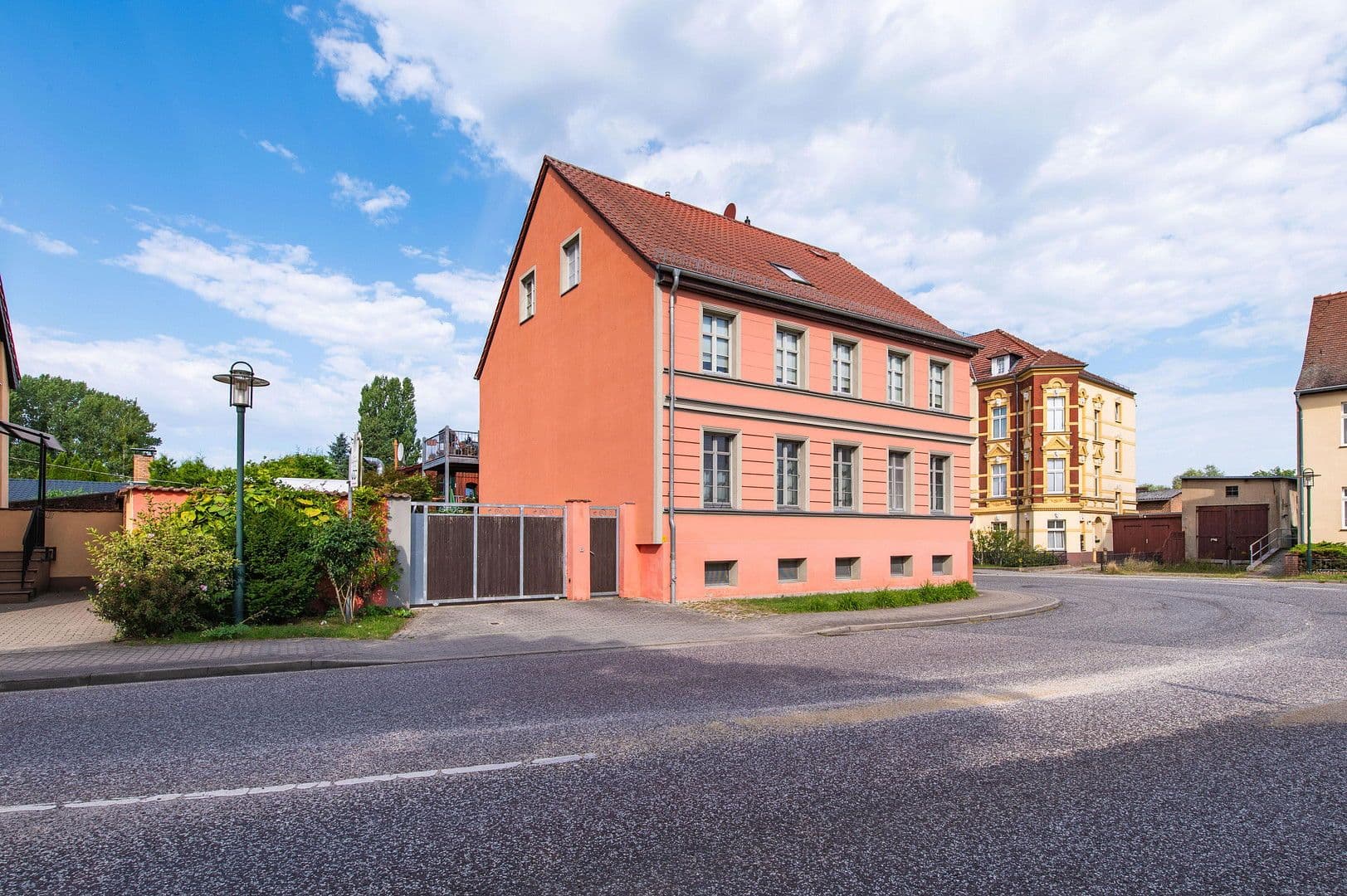 Predaj domu 506 m², pozemek 625 m², Gransee, Brandenbursko Predaj domu 506 m², pozemek 625 m², Gransee, Brandenbursko