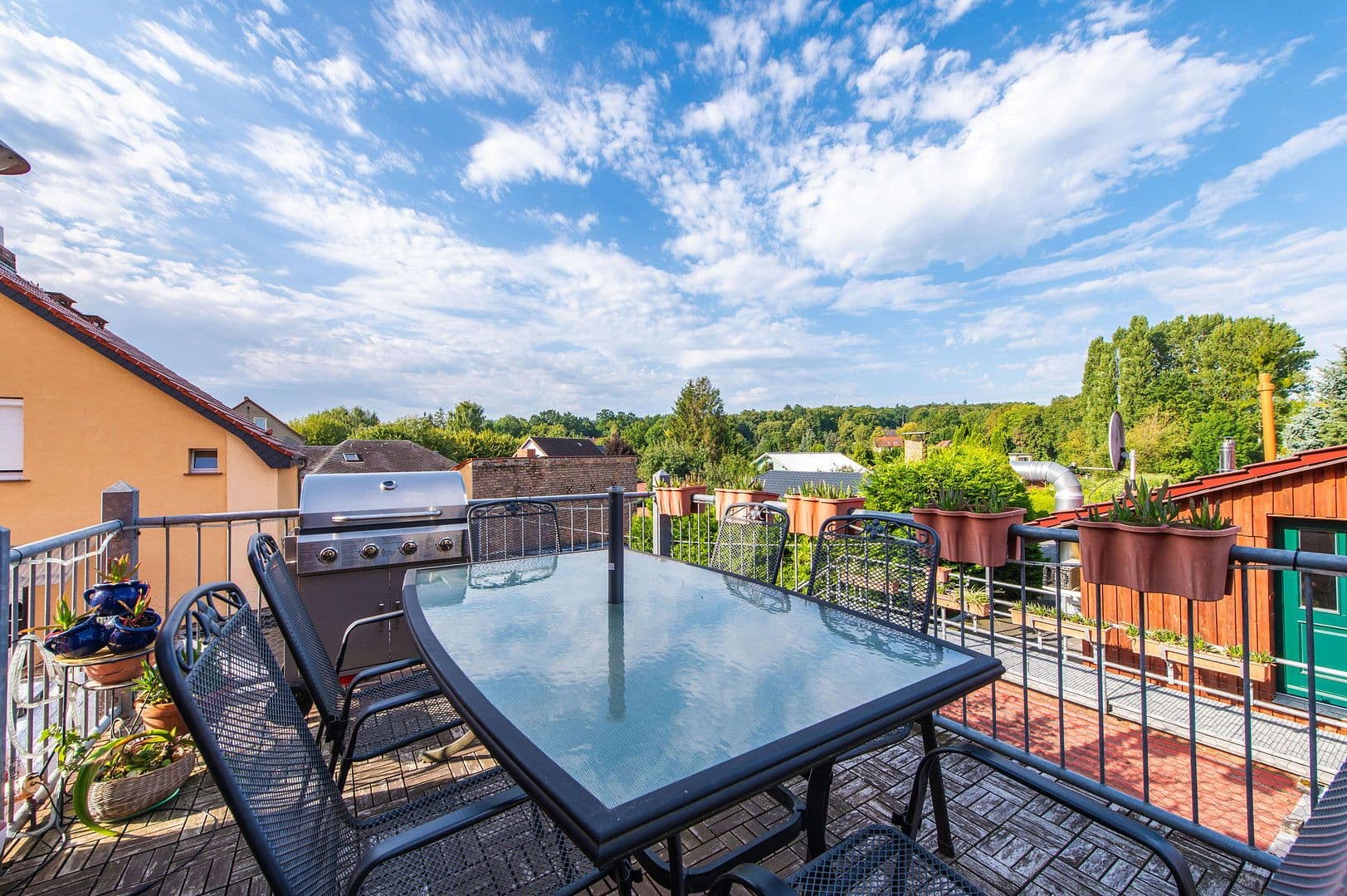 Predaj domu 506 m², pozemek 625 m², Gransee, Brandenbursko Predaj domu 506 m², pozemek 625 m², Gransee, Brandenbursko