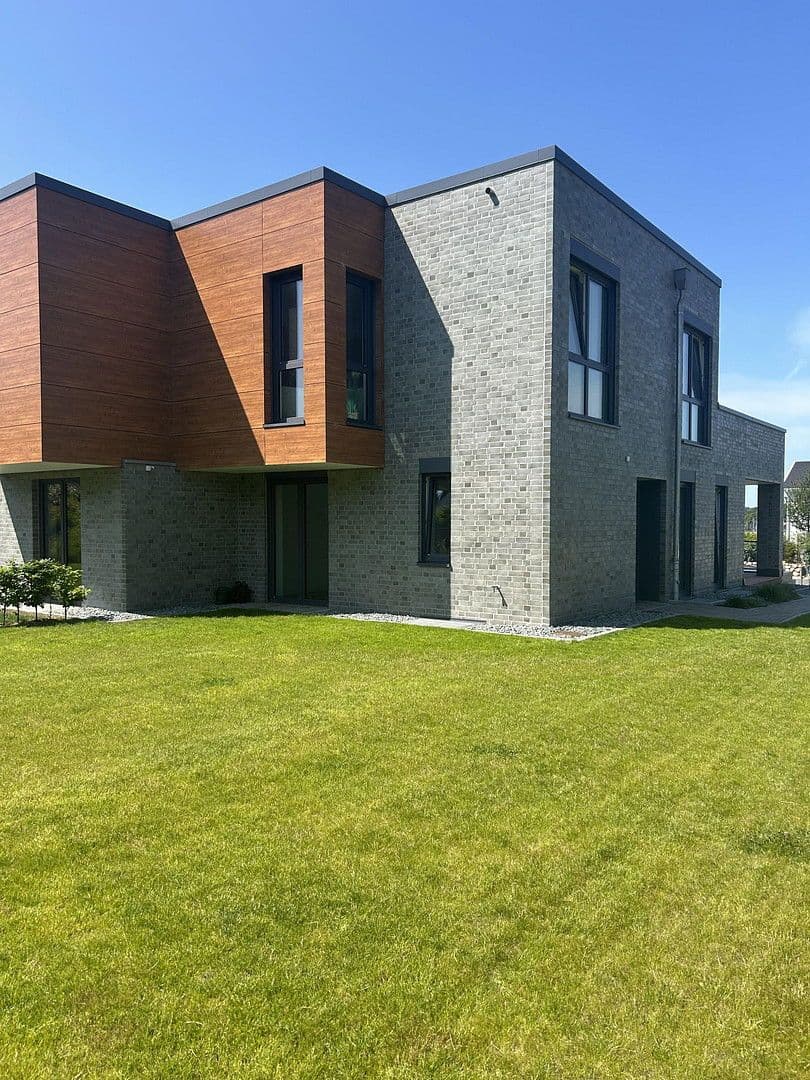 Predaj domu 149 m², pozemek 674 m², Schlehenweg 13a, Kappeln, Šlezvicko-Holštajnsko Predaj domu 149 m², pozemek 674 m², Schlehenweg 13a, Kappeln, Šlezvicko-Holštajnsko