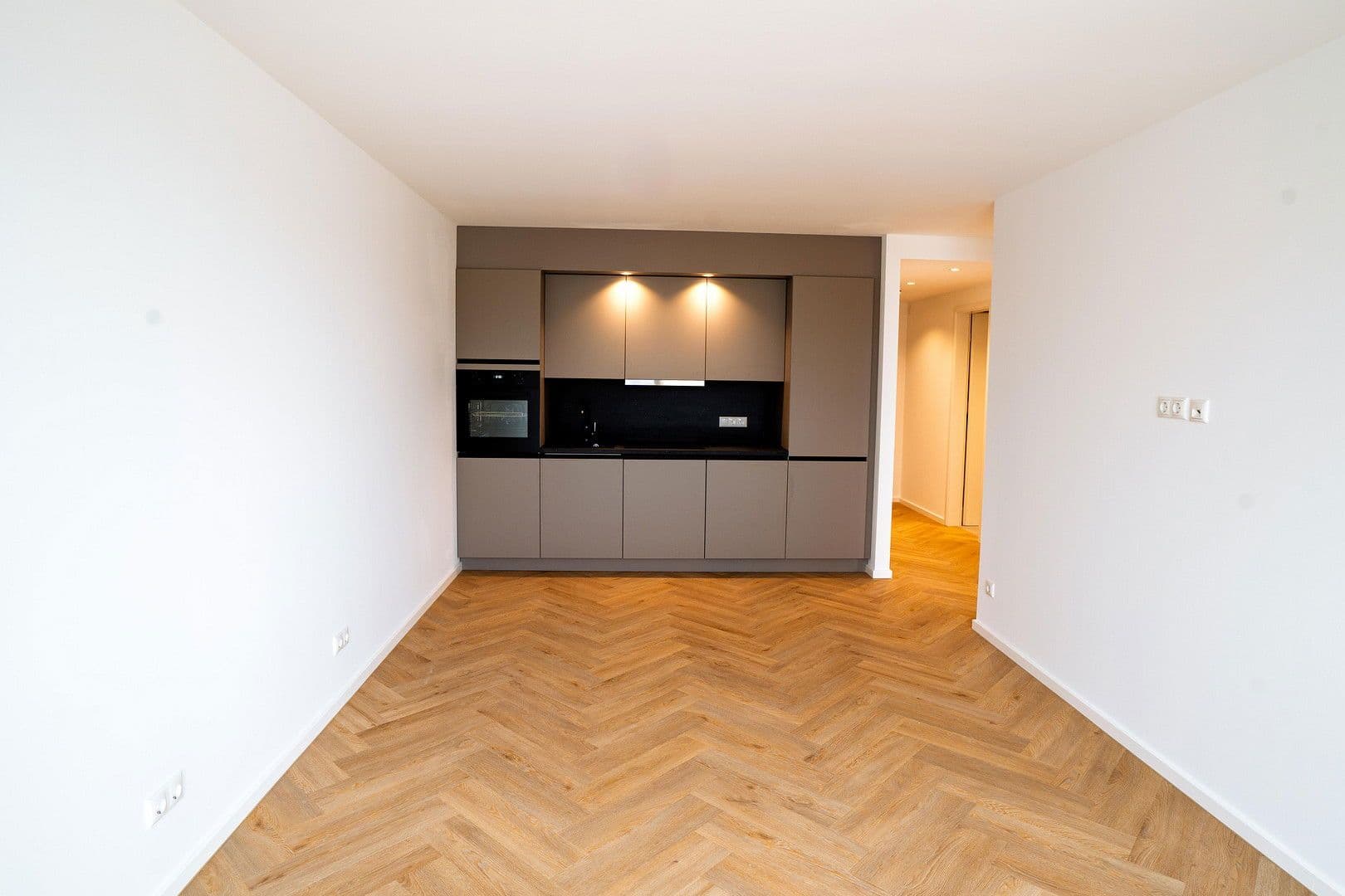Prenájom bytu 2-izbový 64 m², Im Kuhreiher 3, Bardowick, Dolné Sasko Prenájom bytu 2-izbový 64 m², Im Kuhreiher 3, Bardowick, Dolné Sasko