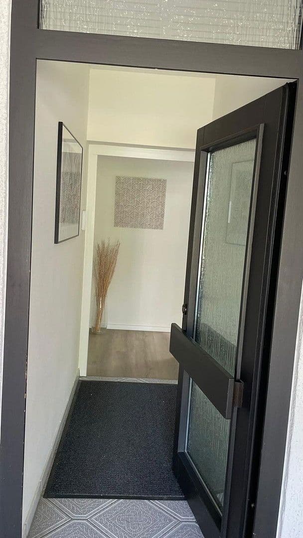 Prenájom bytu 3-izbový 78 m², Löwenburgstr.13, Hennef (Sieg), Severné Porýnie - Westfálsko Prenájom bytu 3-izbový 78 m², Löwenburgstr.13, Hennef (Sieg), Severné Porýnie - Westfálsko