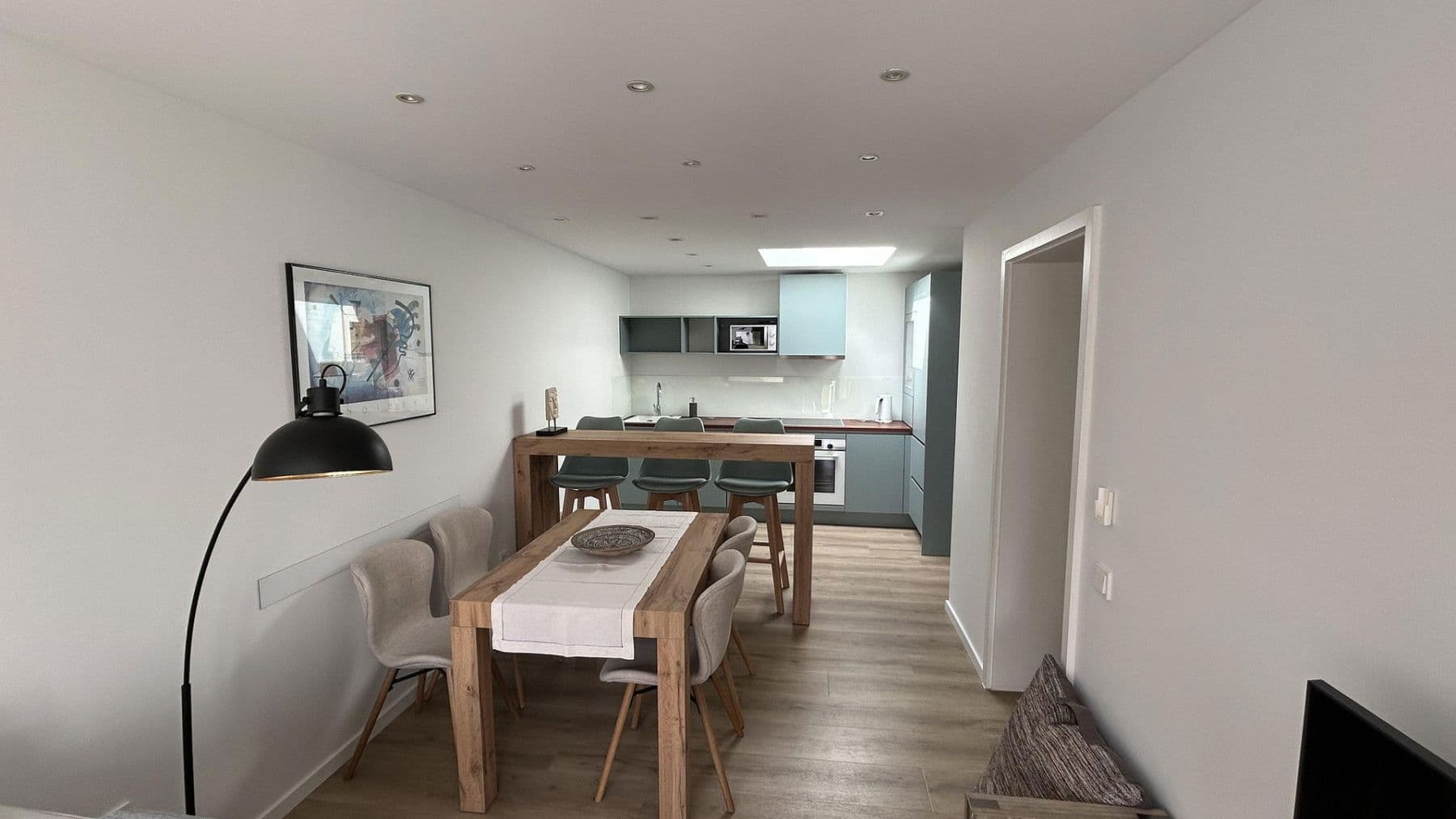 Prenájom bytu 3-izbový 78 m², Löwenburgstr.13, Hennef (Sieg), Severné Porýnie - Westfálsko Prenájom bytu 3-izbový 78 m², Löwenburgstr.13, Hennef (Sieg), Severné Porýnie - Westfálsko