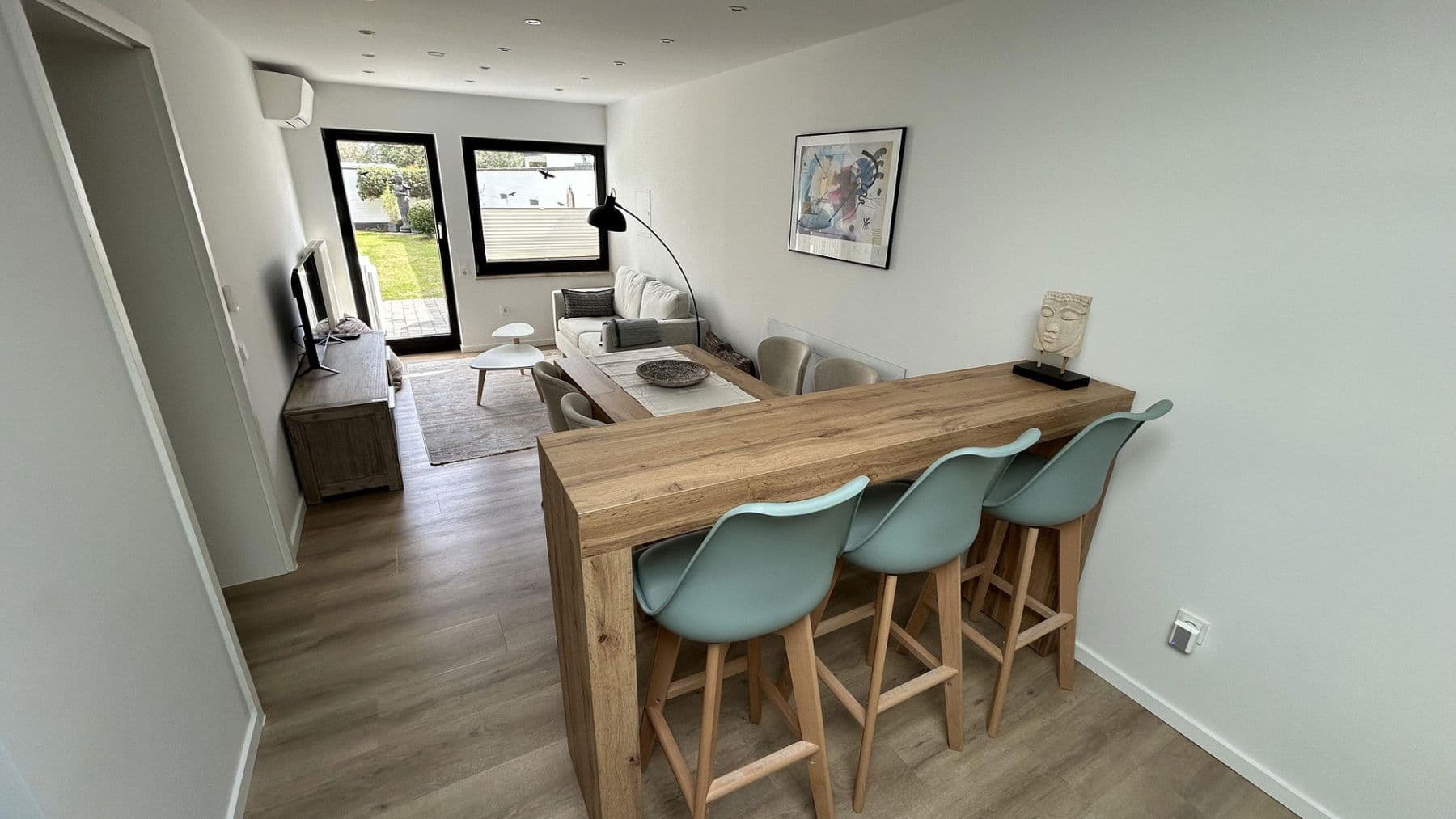 Prenájom bytu 3-izbový 78 m², Löwenburgstr.13, Hennef (Sieg), Severné Porýnie - Westfálsko Prenájom bytu 3-izbový 78 m², Löwenburgstr.13, Hennef (Sieg), Severné Porýnie - Westfálsko