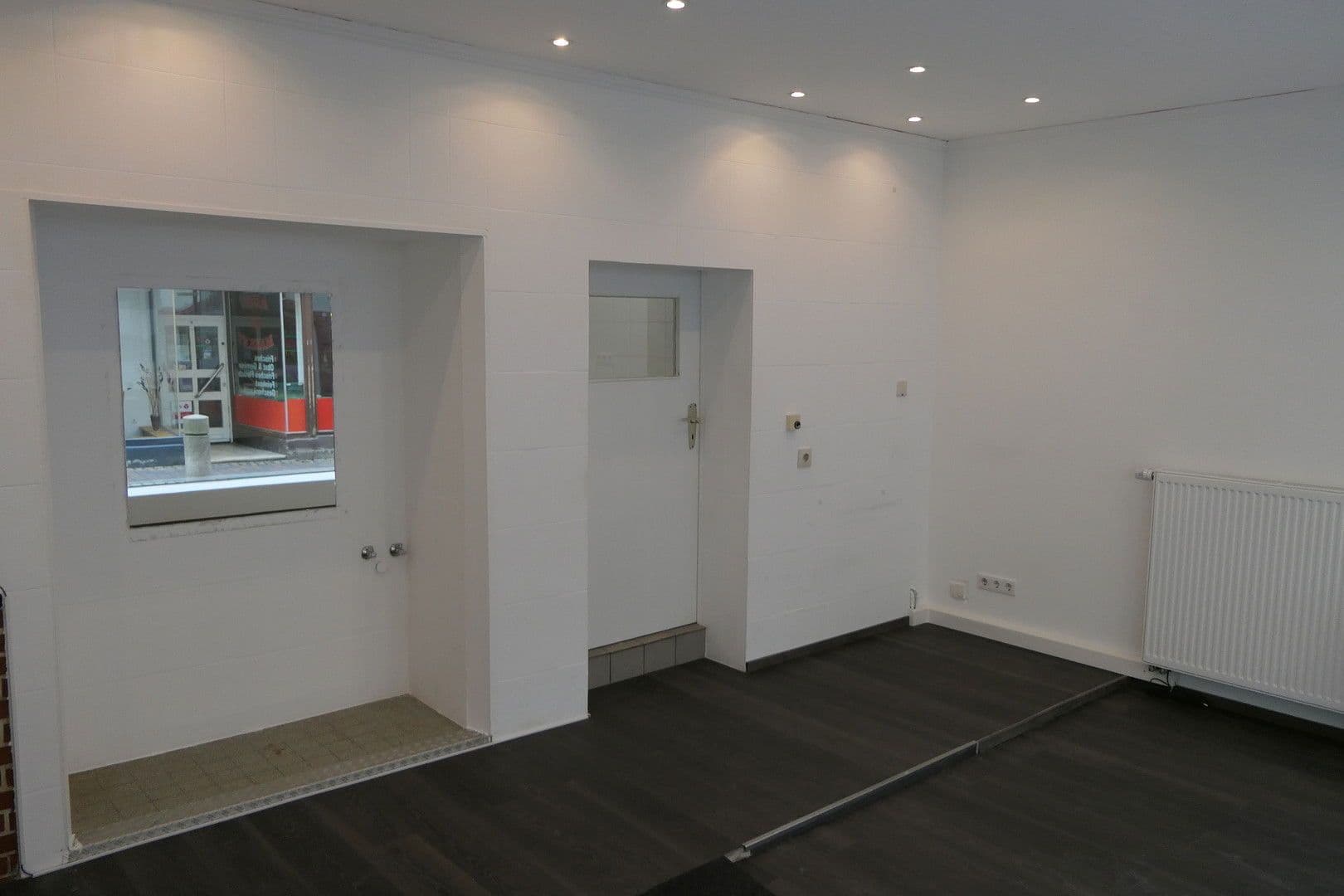Predaj domu 313 m², pozemek 206 m², Antoniterstraße 54, Alzey, Porýnie-Falcko Predaj domu 313 m², pozemek 206 m², Antoniterstraße 54, Alzey, Porýnie-Falcko
